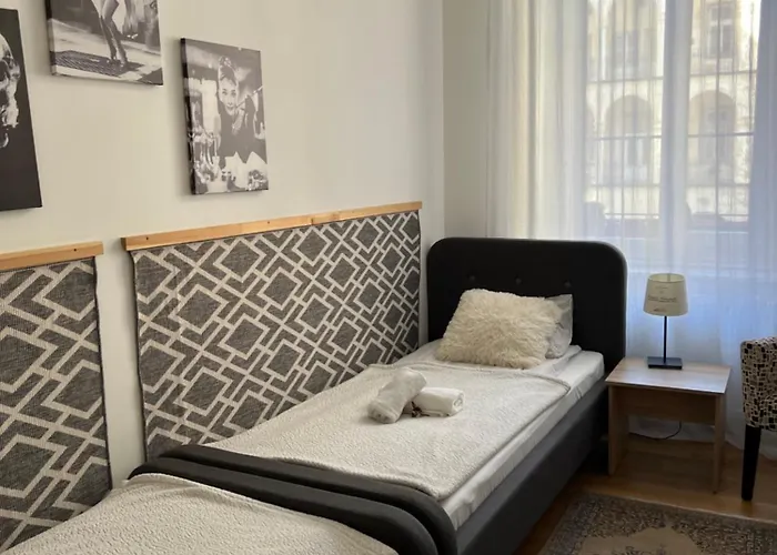 Your Gorgeous And Spacious Dream Free Parking Appartamento Budapest