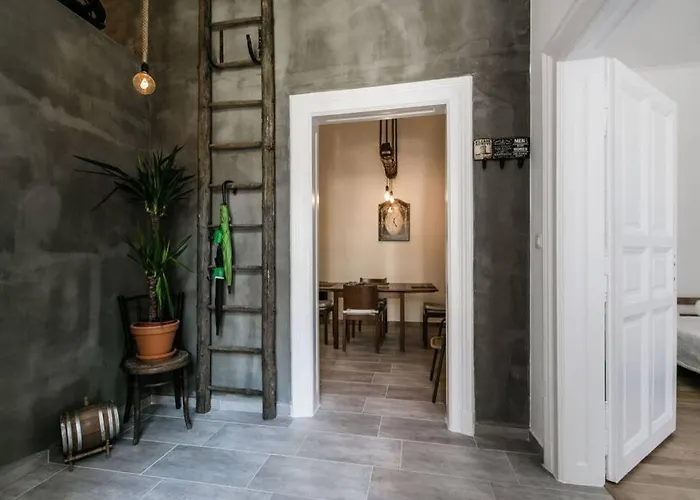Your Gorgeous And Spacious Dream Free Parking Budapest